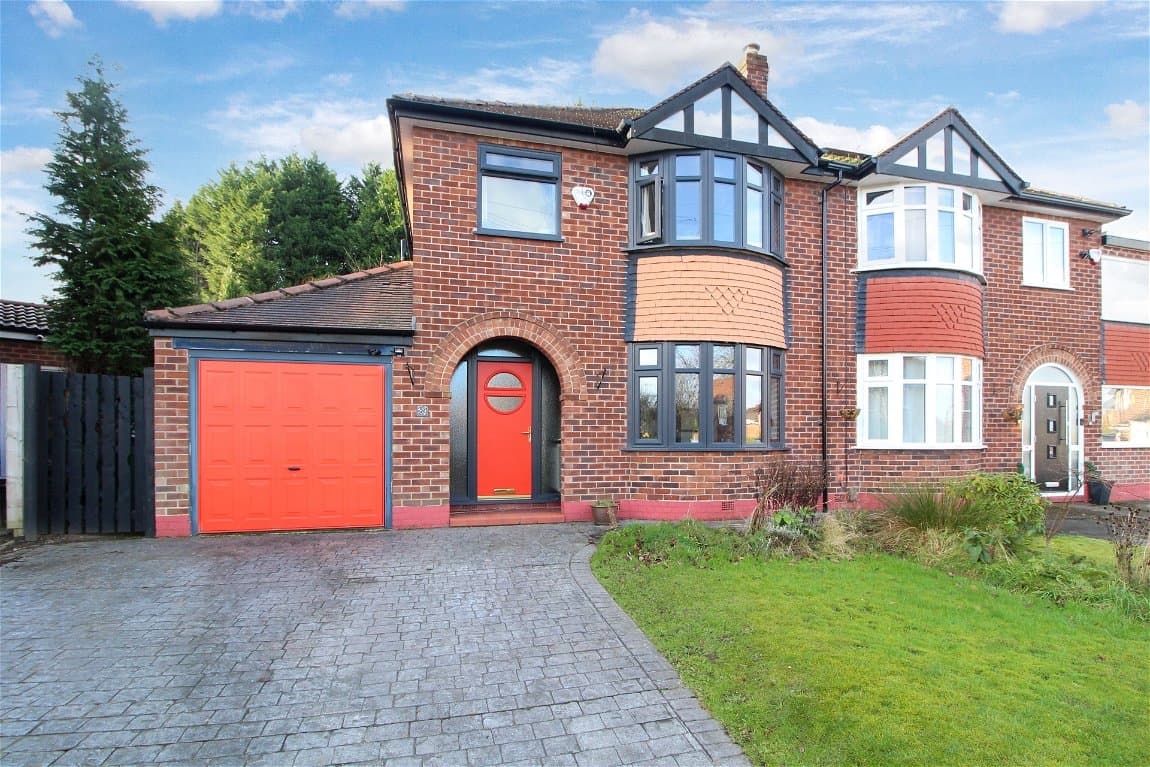 Borrowdale Avenue, Gatley, SK8 4QF