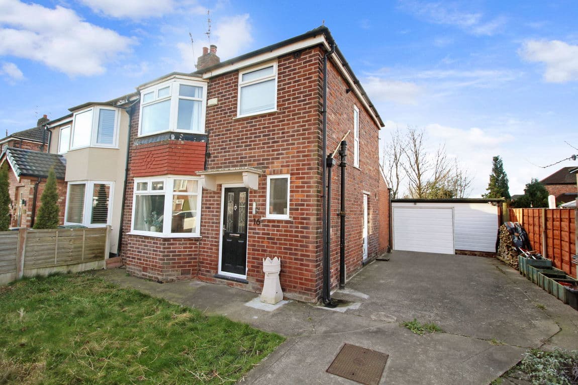 Lavington Avenue, Cheadle, SK8 2HH