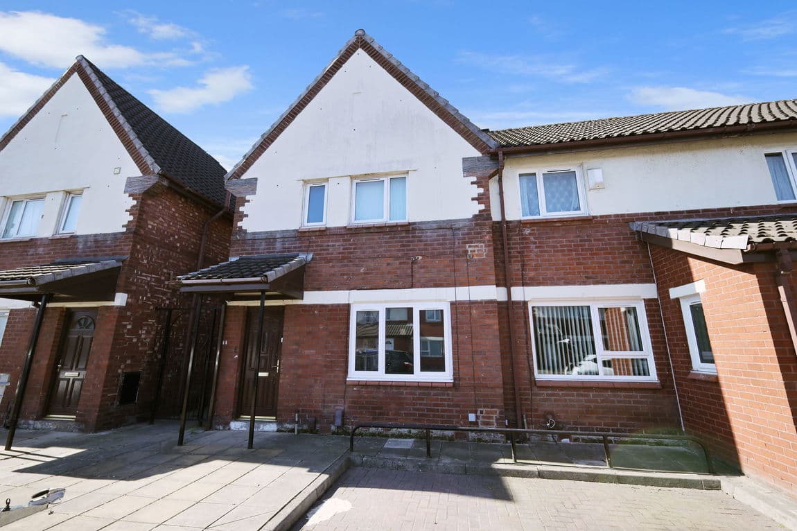 Bosley Road, Cheadle Heath,  SK3 0NQ