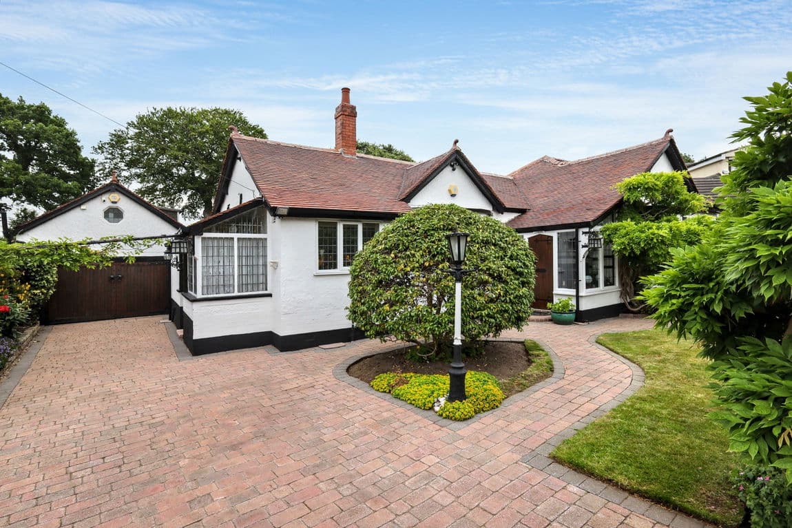 South Drive, Gatley, SK8 4JP
