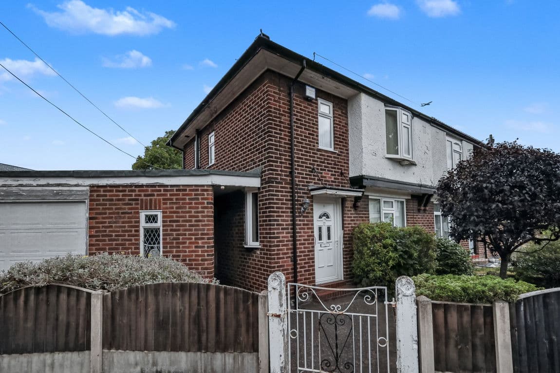 Dryden Avenue, Cheadle, SK8 2AW