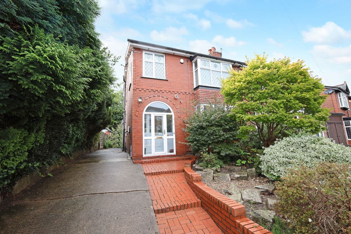 Milton Crescent, Cheadle, SK8 1NU