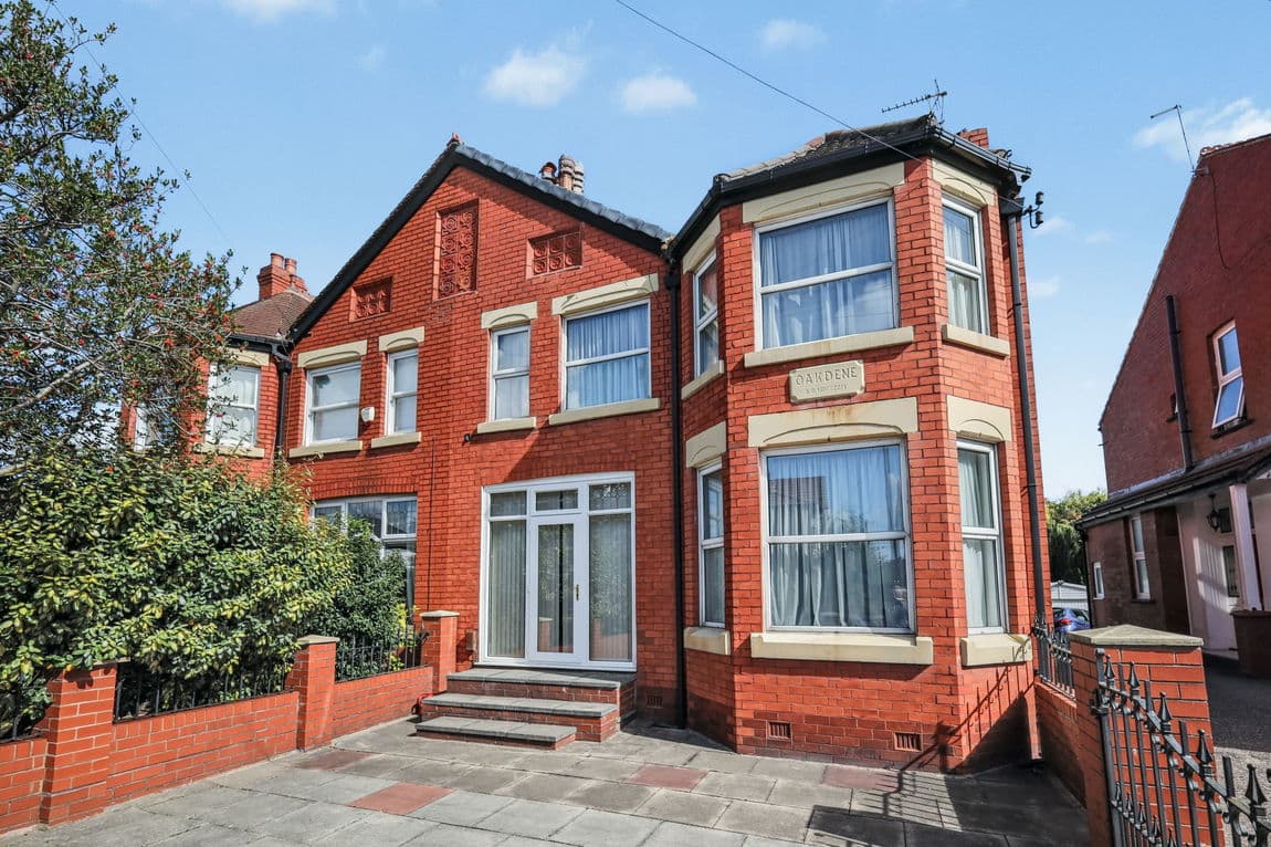 Queens Road, Cheadle Hulme, SK8 5LU