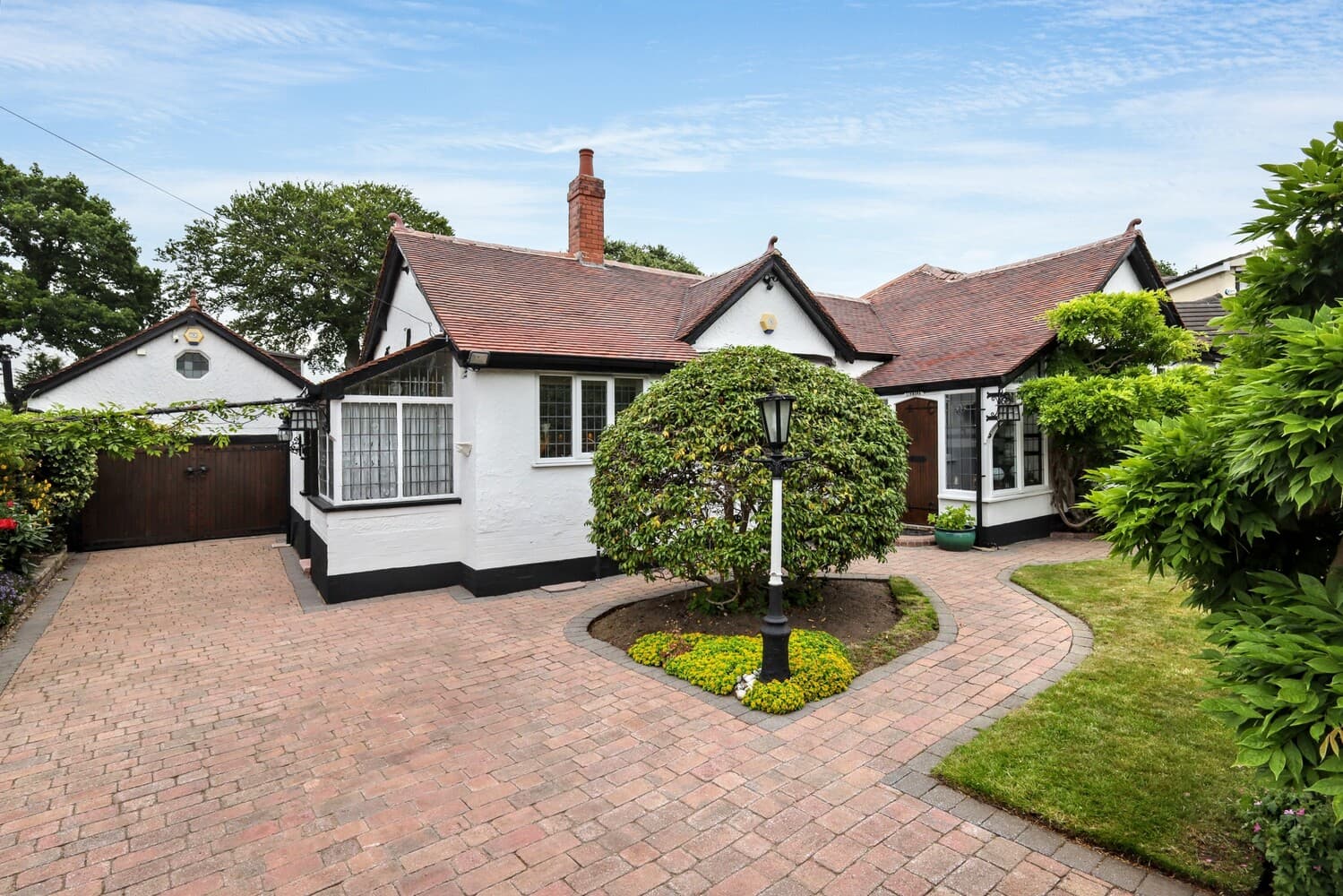 3 South Drive, Gatley, Cheadle, Cheshire, SK8 4JP