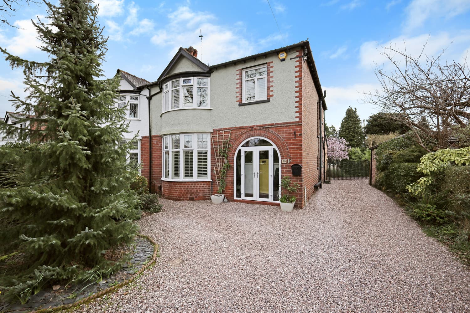 75 Altrincham Road, Gatley, Cheadle, Cheshire, SK8 4EG