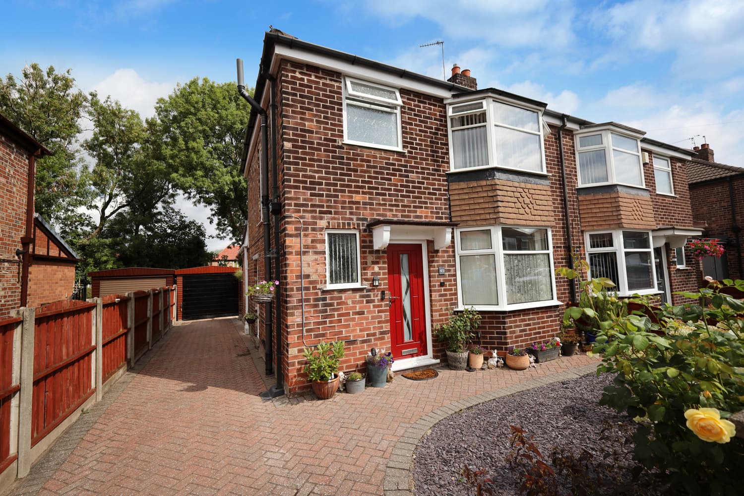 Lavington Avenue, Cheadle, SK8 2HQ